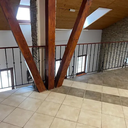 Goldapartman Дом отдыха Банска-Штьявница