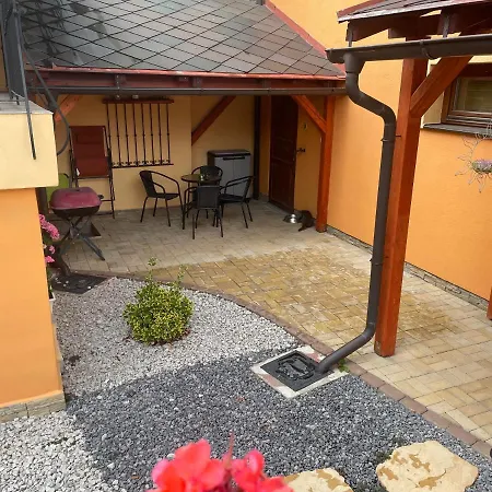 Goldapartman Holiday home