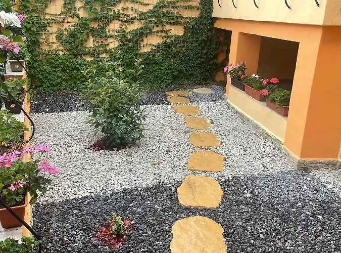 Goldapartman
