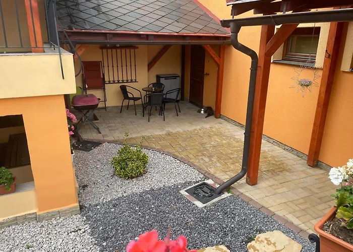 Goldapartman בית נופש